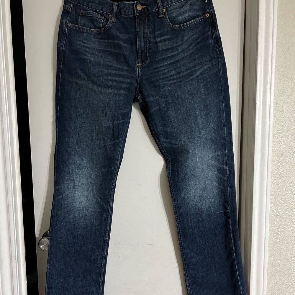 Old Navy Mens Dark wash jeans